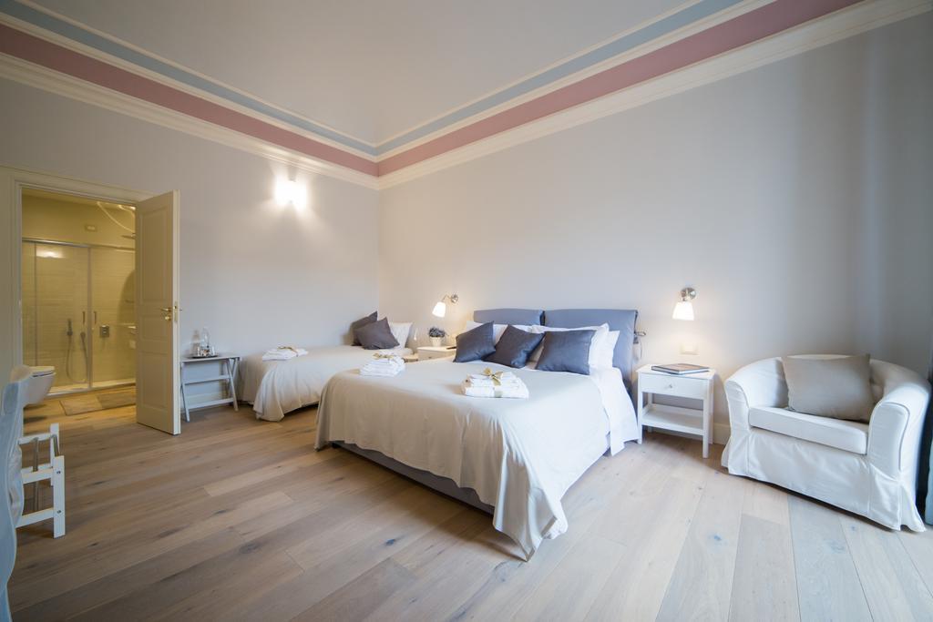 Bed and Breakfast Il Leone Blu Катанія Екстер'єр фото