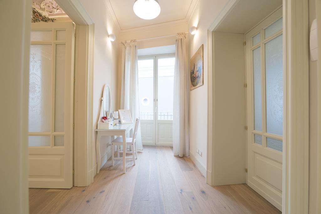 Bed and Breakfast Il Leone Blu Катанія Екстер'єр фото