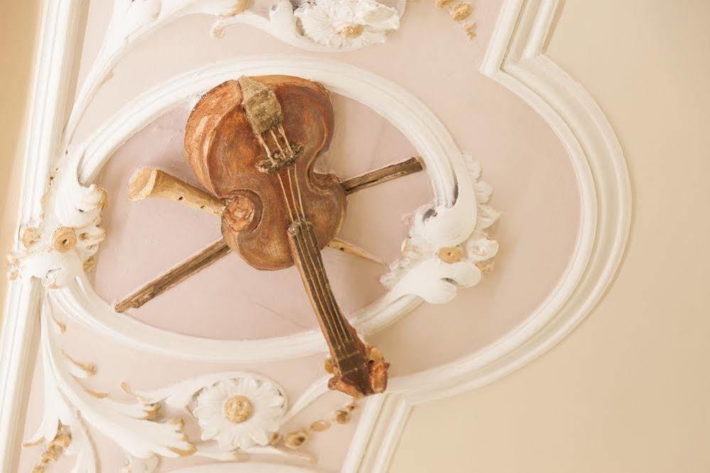 Bed and Breakfast Il Leone Blu Катанія Екстер'єр фото