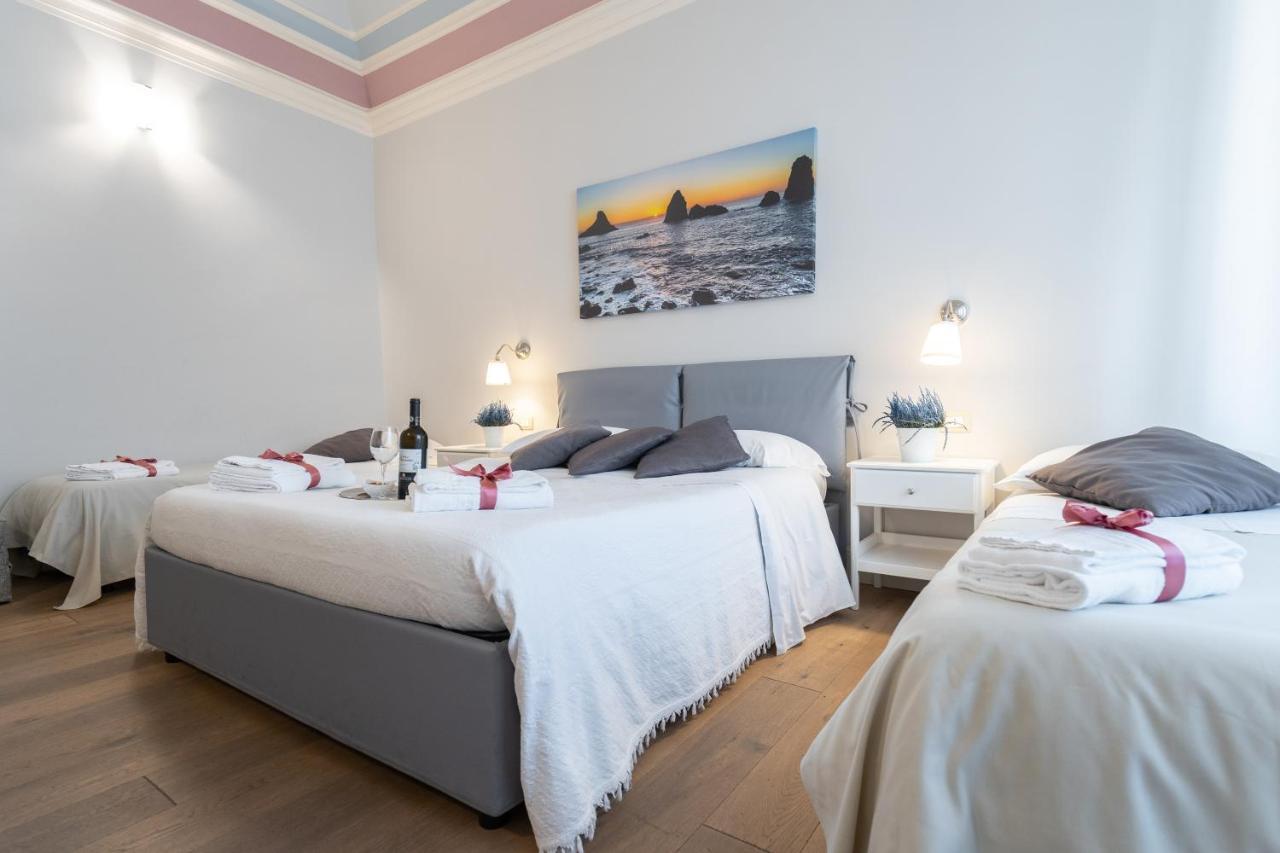 Bed and Breakfast Il Leone Blu Катанія Екстер'єр фото